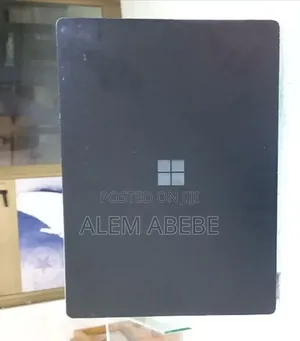 New Laptop Microsoft Surface Laptop 5 16GB Intel Core I7 SSD 512GB