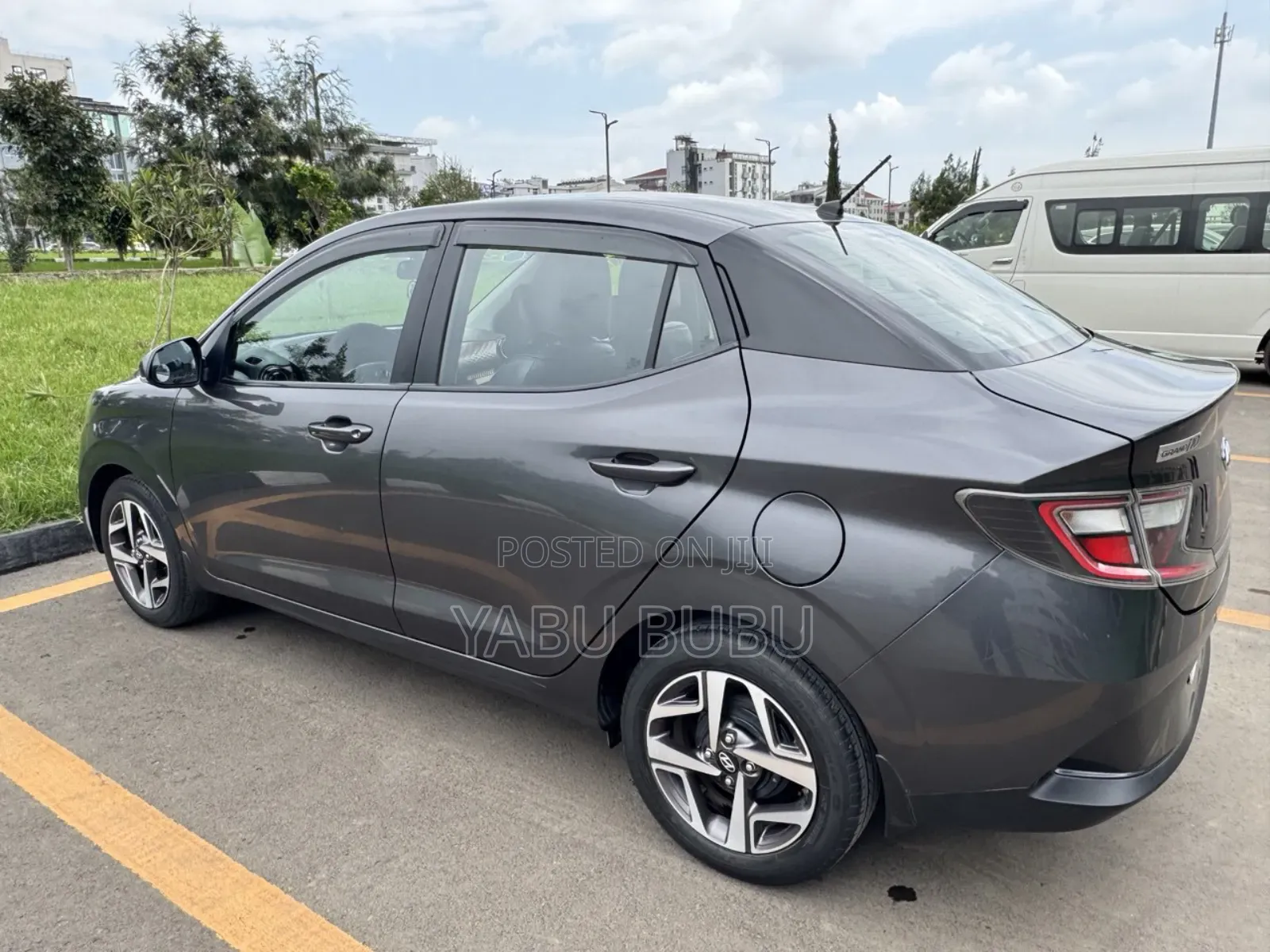 Hyundai Grandeur 2022 Gray