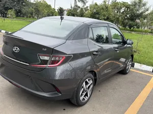 Hyundai Grandeur 2022 Gray
