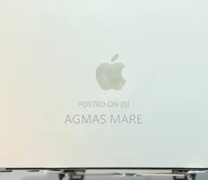 New Laptop Apple MacBook Pro 2024 M4 14-Inch 16GB Apple M4 SSD 256GB