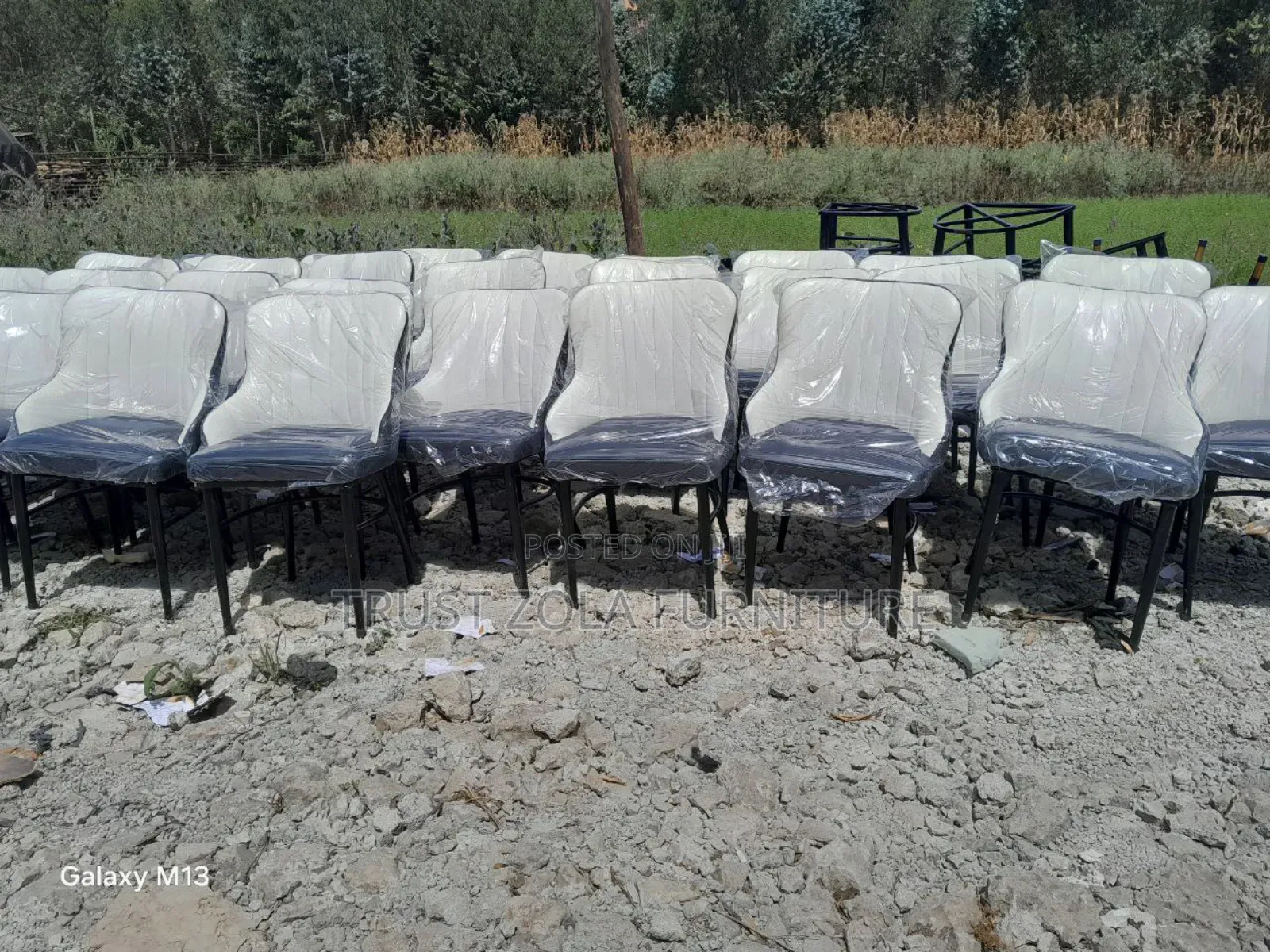 Comfortable Chairs for Hotel Restaurant Cafe