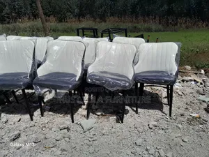 Comfortable Chairs for Hotel Restaurant Cafe