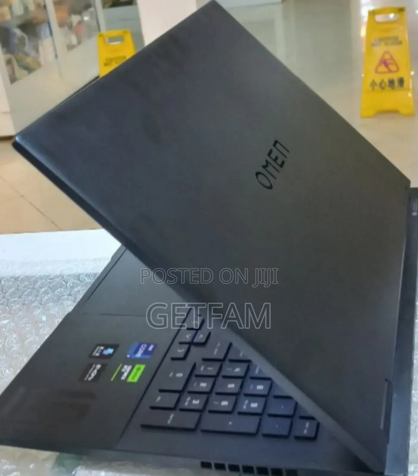 New Laptop HP EliteBook 840 G5 16GB Intel Core I5 SSD 512GB