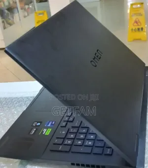 Photo - New Laptop HP EliteBook 840 G5 16GB Intel Core I5 SSD 512GB