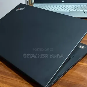 Photo - New Laptop Lenovo ThinkPad Yoga 8GB AMD Ryzen 5 SSD 256GB