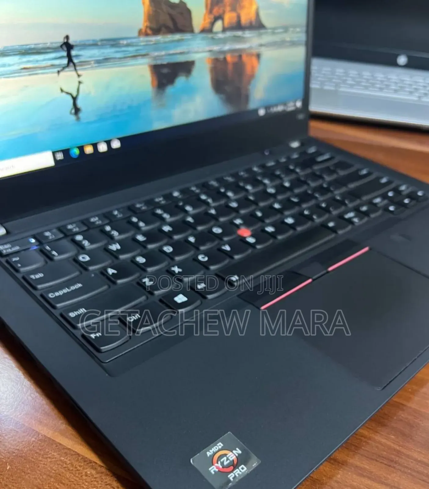 New Laptop Lenovo ThinkPad Yoga 8GB AMD Ryzen 5 SSD 256GB
