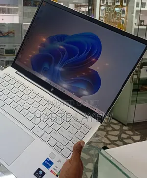 New Laptop HP Pavilion 15 16GB Intel Core I5 SSD 1T