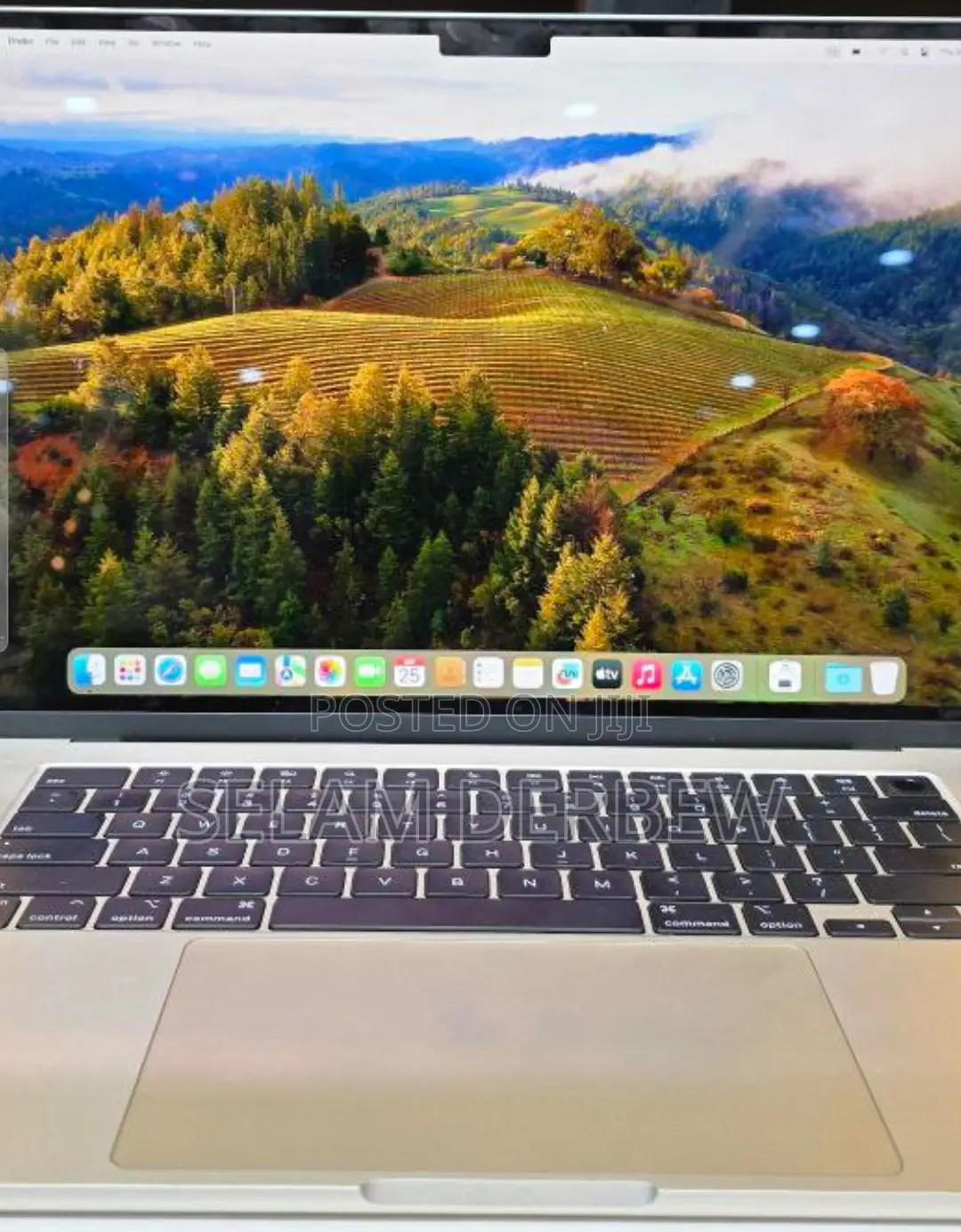 New Apple MacBook Air 2024 M3 15-Inch 8GB Intel Core M3 SSD 256GB