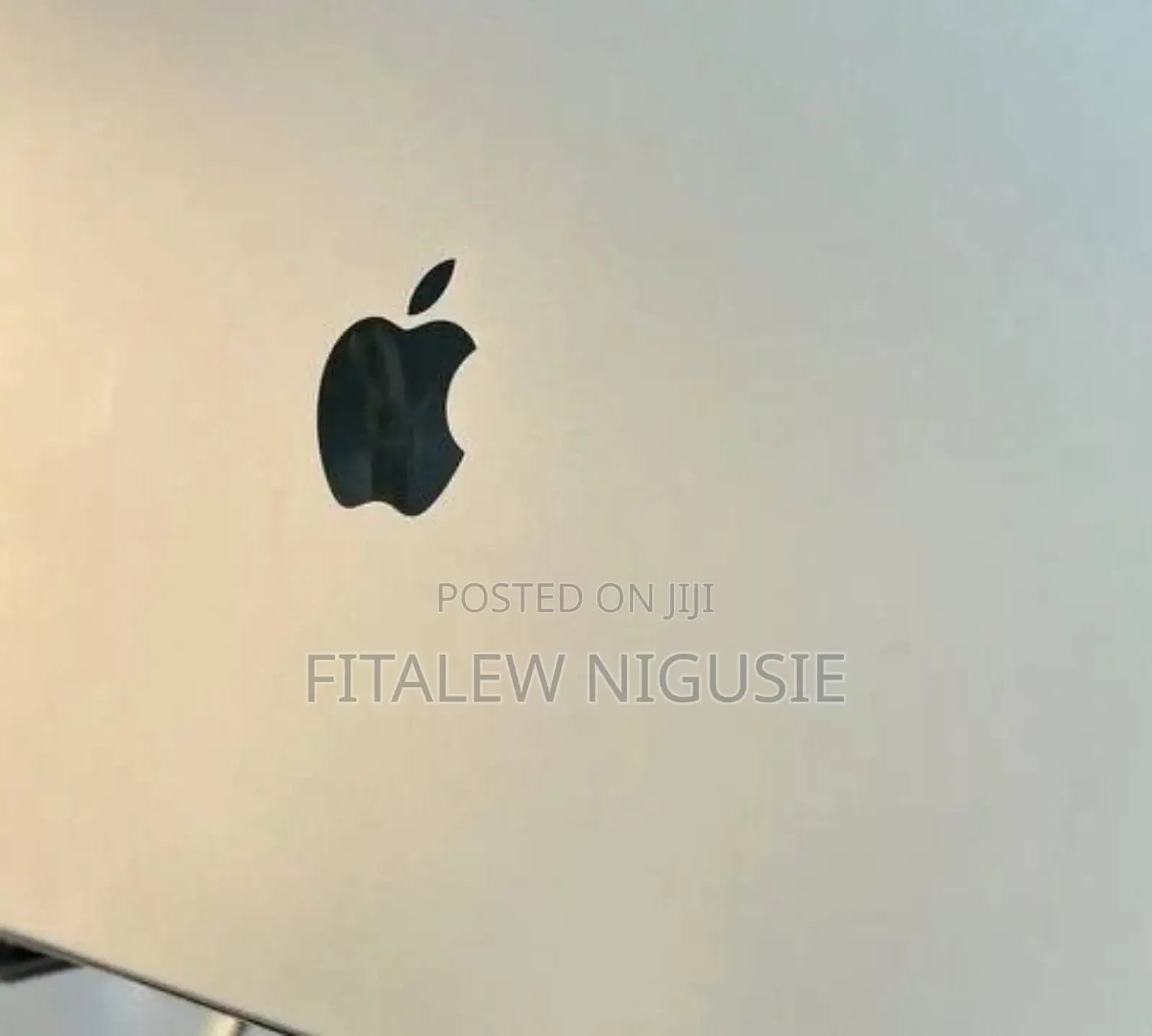 New Laptop Apple MacBook Pro M1 32GB Apple M1 Pro SSD 1T