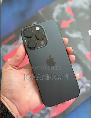 Photo - New Apple iPhone 16 Pro 256 GB Black