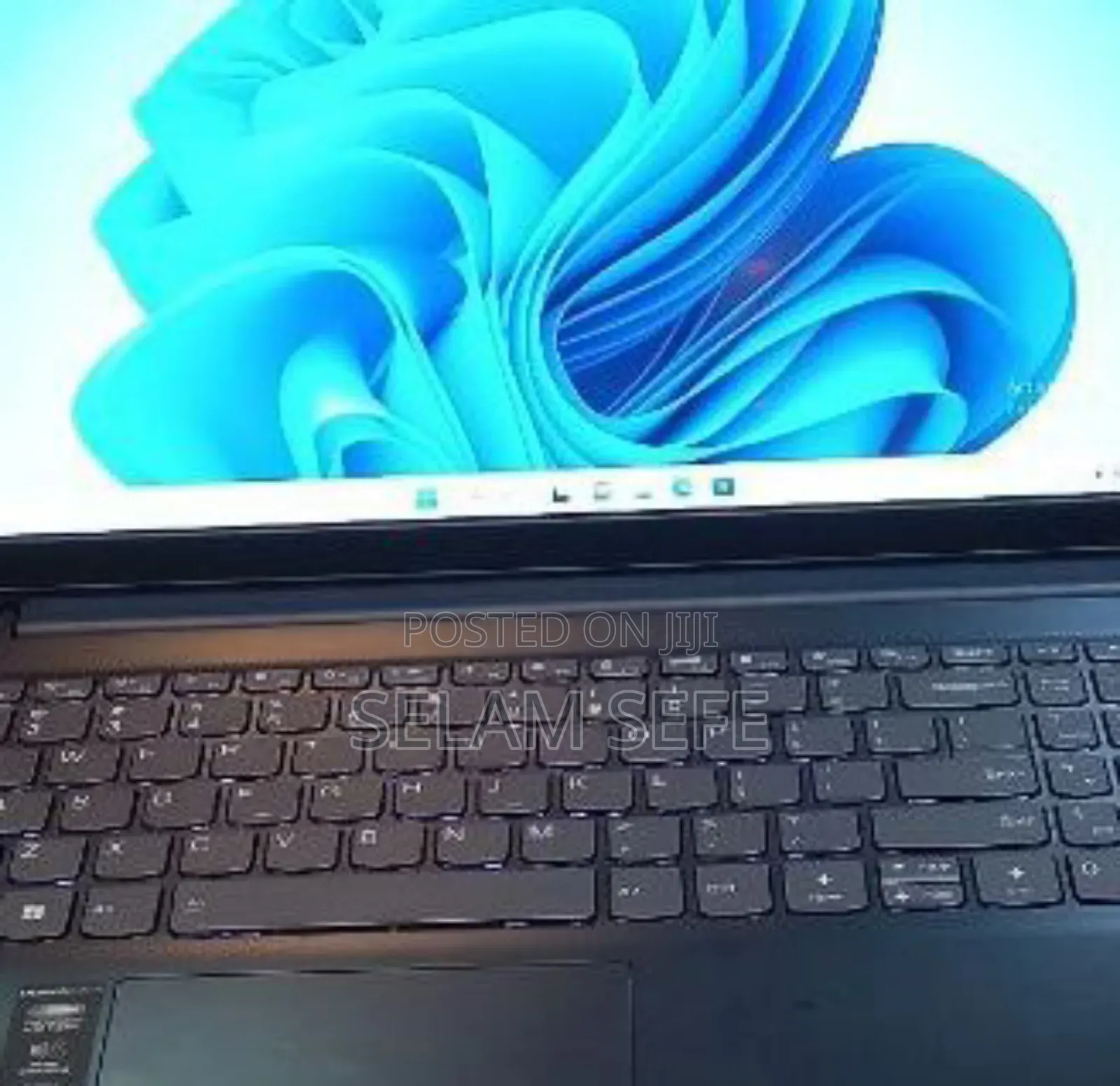 New Laptop Lenovo Ideapad 3 8GB Intel Core I3 SSD 256GB