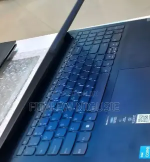 New Laptop Lenovo Ideapad 3 8GB Intel Core I3 SSD 256GB