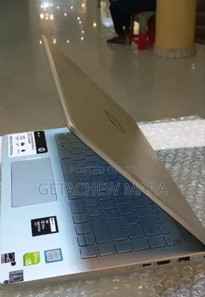 New Laptop HP Pavilion 15 8GB Intel Core I5 SSD 512GB