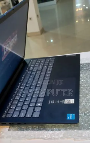 New Laptop Lenovo Ideapad 3 8GB Intel Core I3 SSD 256GB