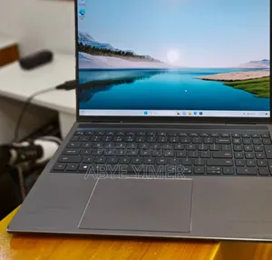 New Laptop Dell Inspiron 15 16GB Intel Core I7 SSD 512GB