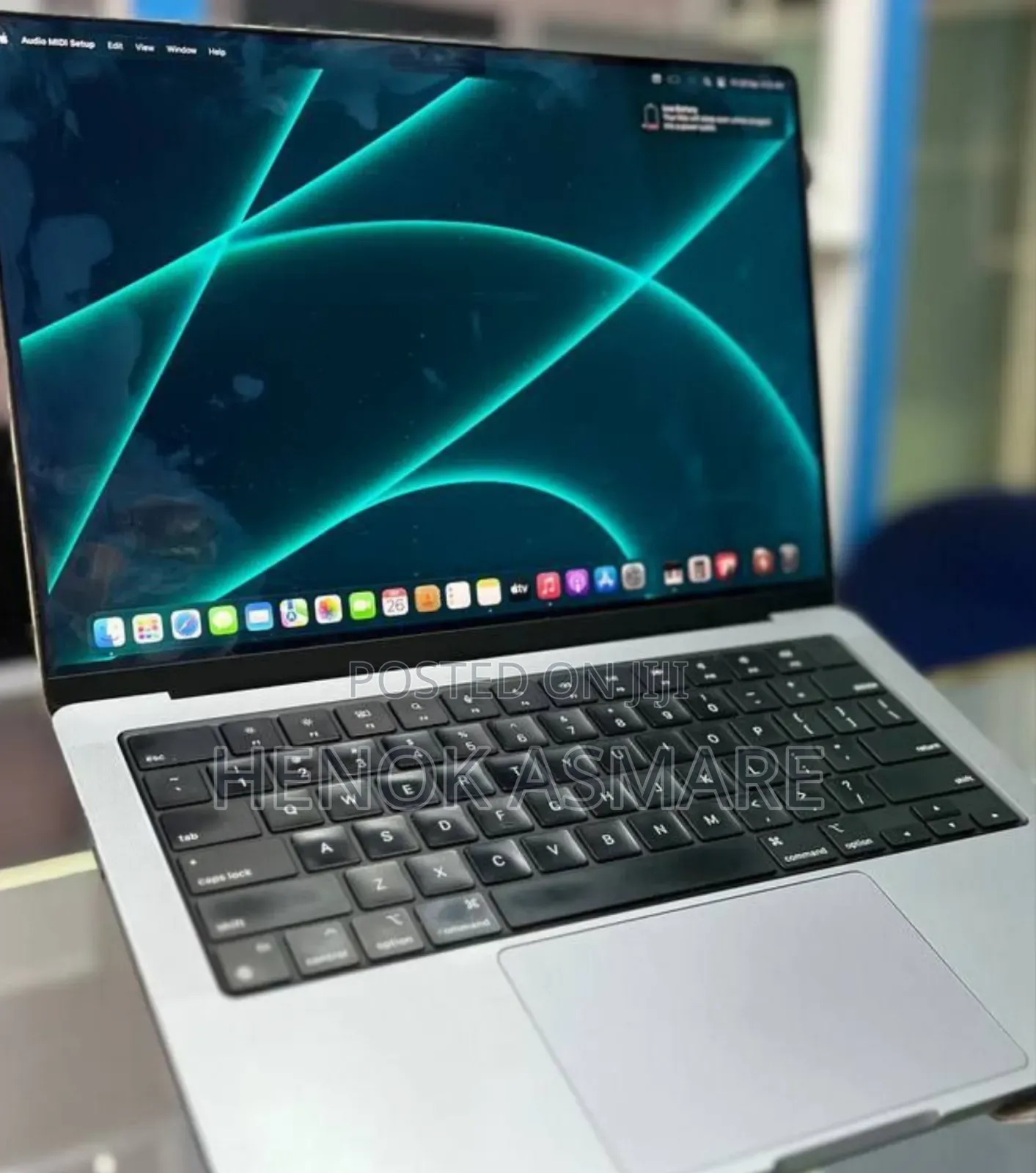 New Laptop Apple MacBook 32GB Apple M1 SSD 1T