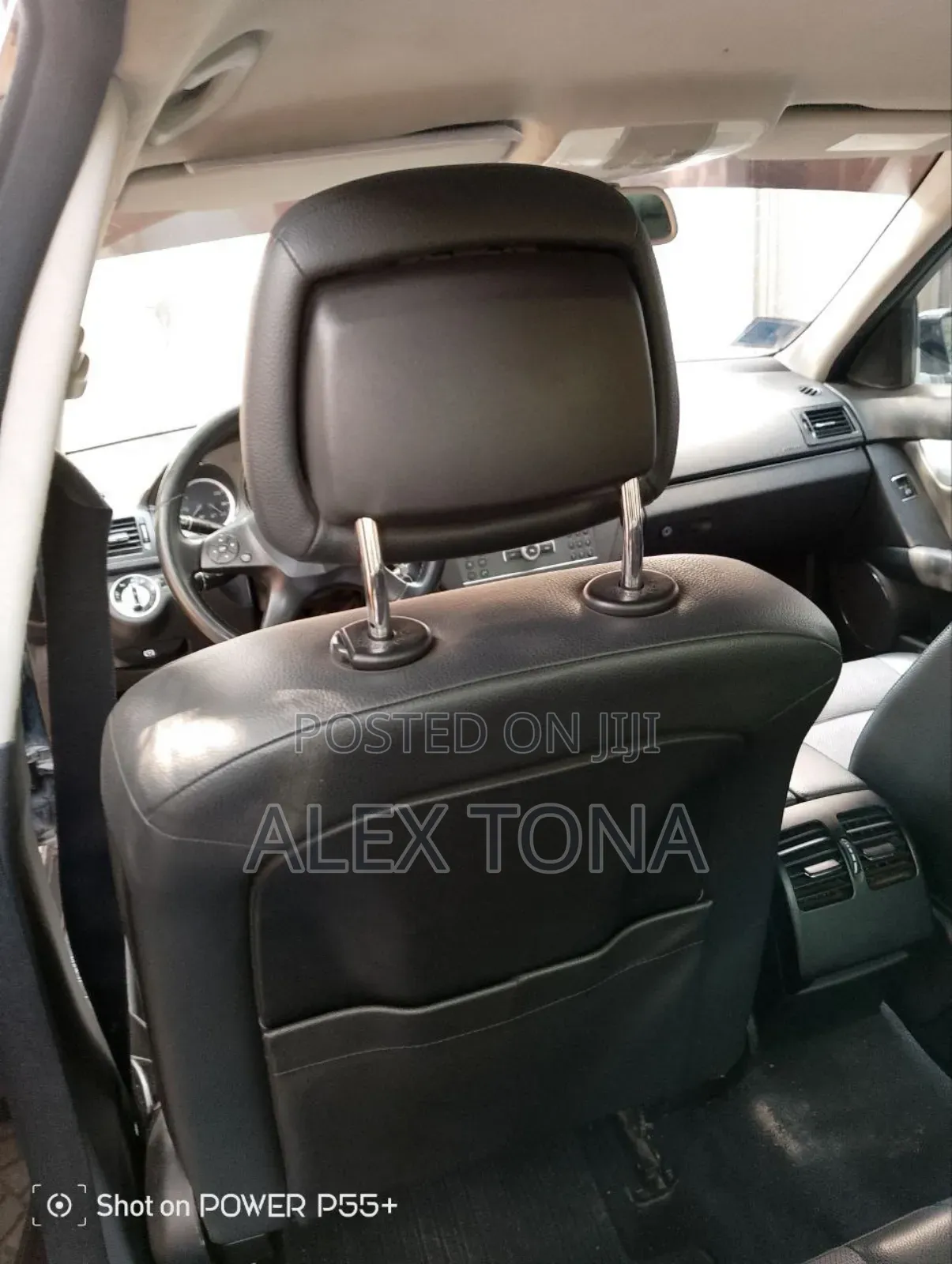 Mercedes-Benz C180 2010 Black