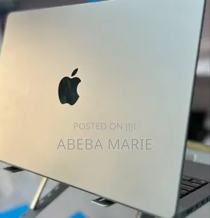New Laptop Apple MacBook Pro M1 32GB Apple M1 Pro SSD 1T