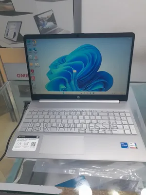 New Laptop HP Stream Notebook 8GB Intel Core I5 SSD 1T