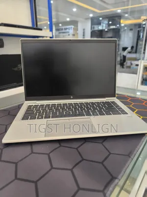 New Laptop HP EliteBook 840 16GB AMD Ryzen 5 SSD 512GB