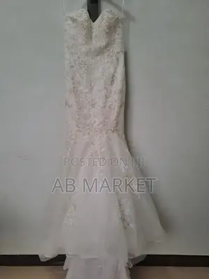 Photo - Wedding Dress
