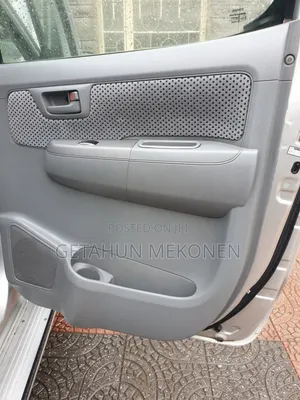 Toyota Hilux 2008 Silver