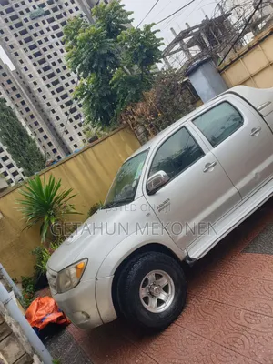 Toyota Hilux 2008 Silver
