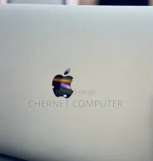 New Laptop Apple MacBook Pro 2017 8GB SSD 512GB