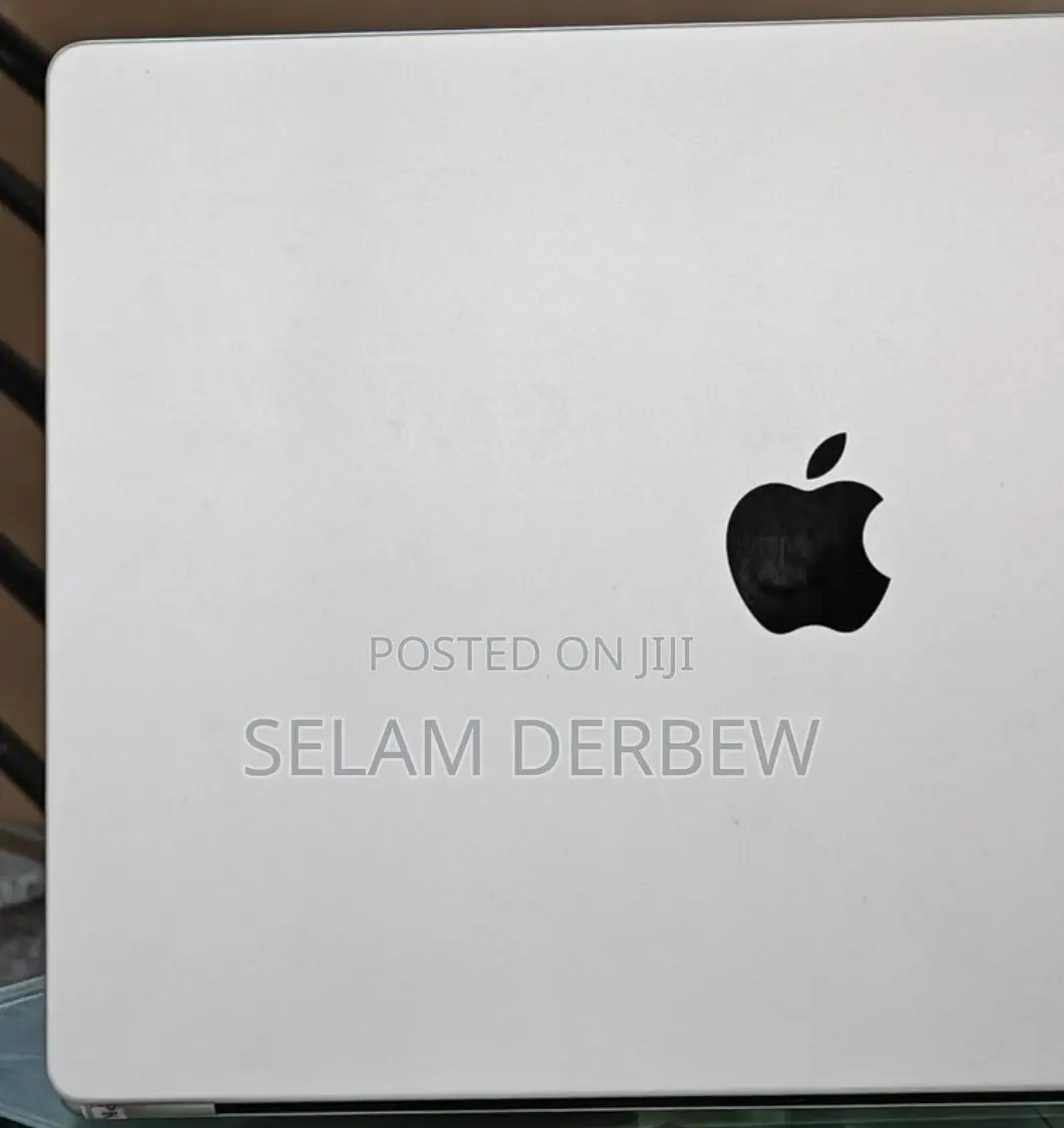 New Laptop Apple MacBook Pro M1 16GB Apple M1 SSD 1T