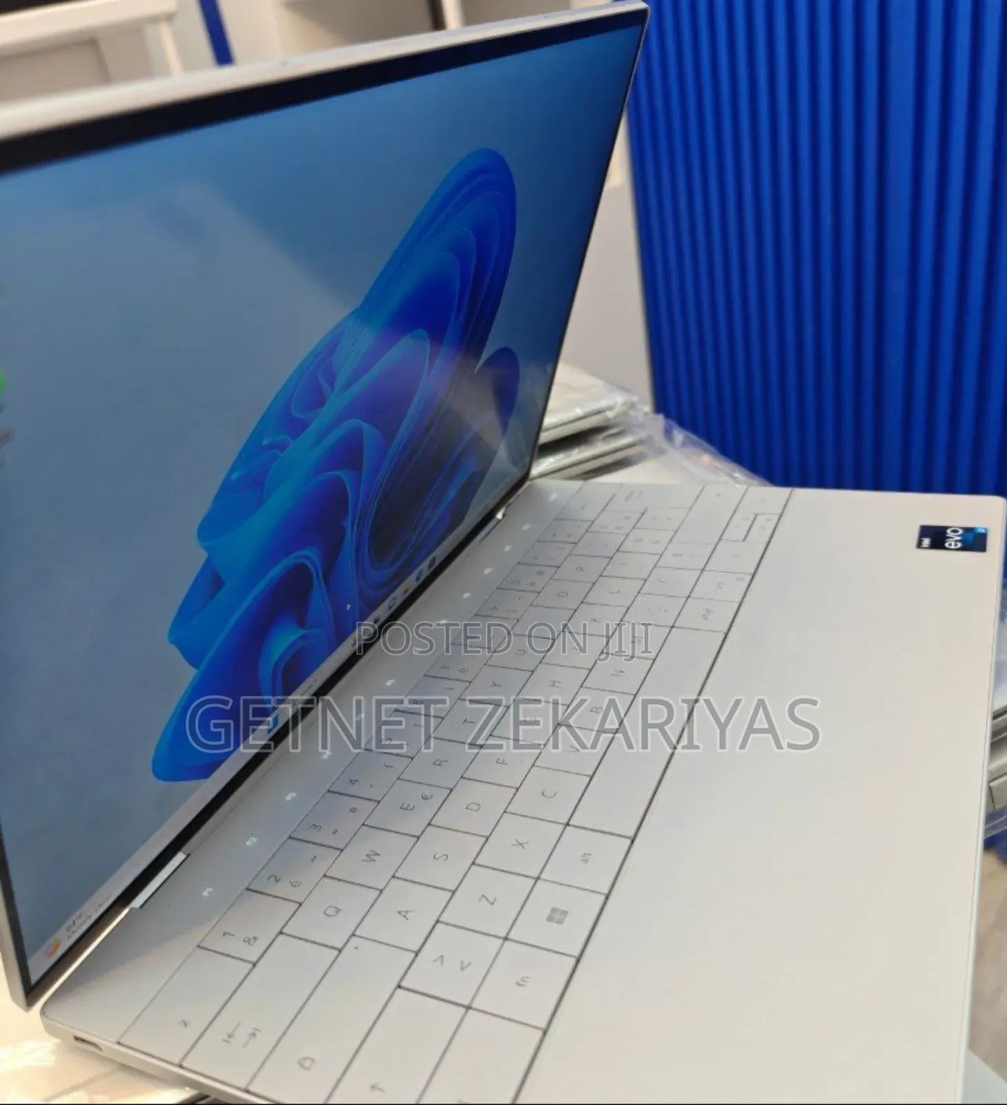 New Laptop Dell XPS 13 32GB Intel Core I7 SSD 1T