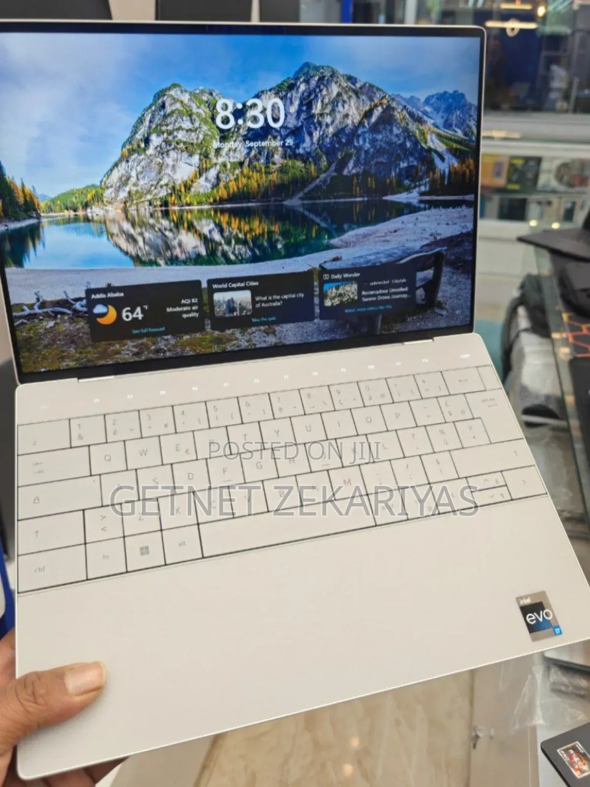 New Laptop Dell XPS 13 32GB Intel Core I7 SSD 1T