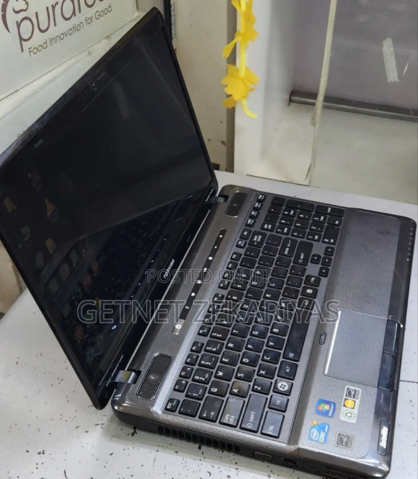 New Laptop Toshiba Satellite L730 4GB Intel Core I3 HDD 500GB