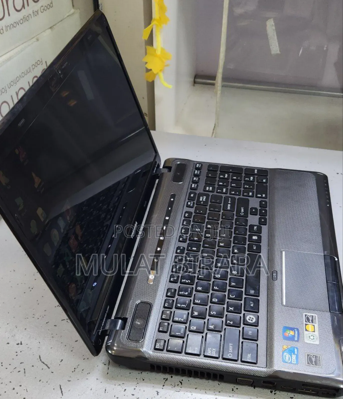 Laptop Toshiba Satellite C55 4GB Intel Core I3 HDD 500GB