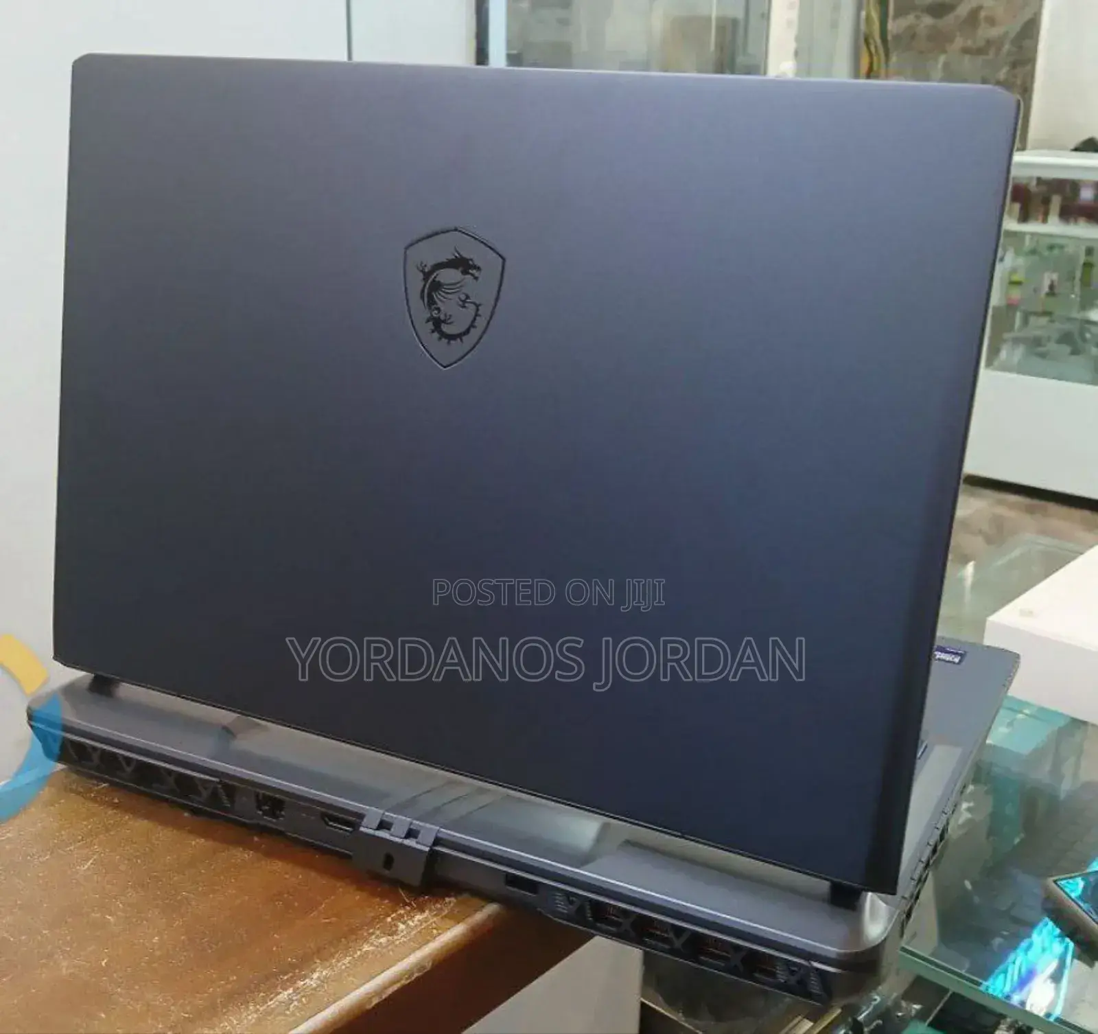 New Laptop MSI Vector 16 HX AI A2XWIG 16GB Intel Core Ultra 7 SSD 1T