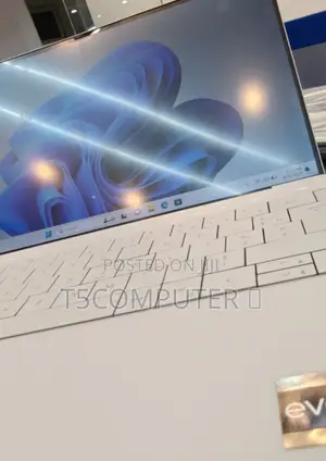 Photo - New Laptop Dell XPS 15 32GB Intel Core I7 SSD 1T