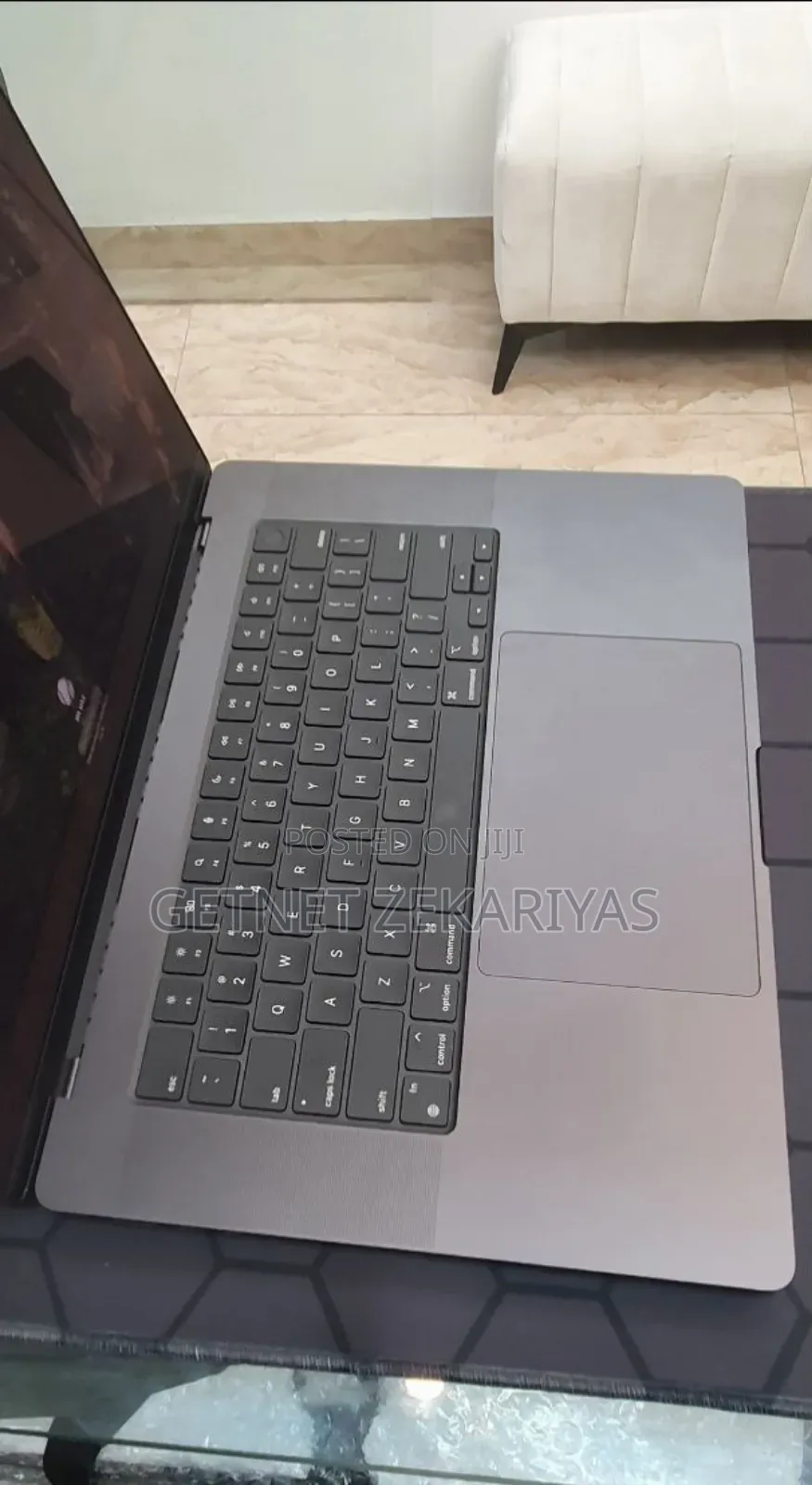 New Apple MacBook Pro 2024 M4 Max 16-Inch 36GB Apple M4 Max SSD 1T