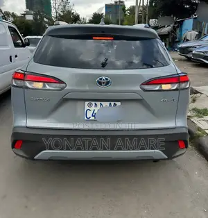 Toyota Corolla Cross 2024 Gray