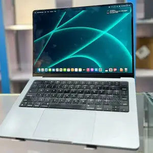 New Laptop Apple MacBook Pro M1 32GB Apple M1 Pro SSD 1T
