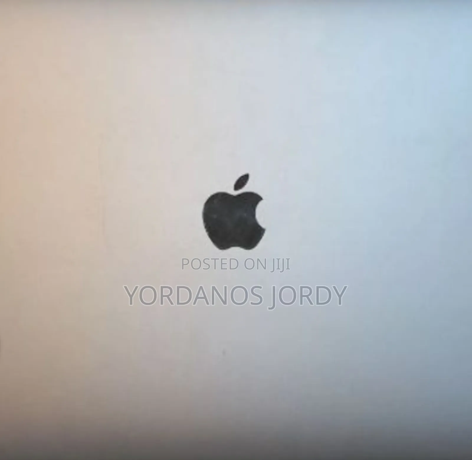 New Laptop Apple MacBook Pro 2017 16GB Intel Core I7 SSD 256GB