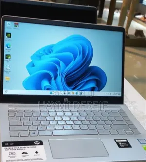 Photo - New Laptop HP Pavilion 15 8GB Intel Core I5 SSD 512GB