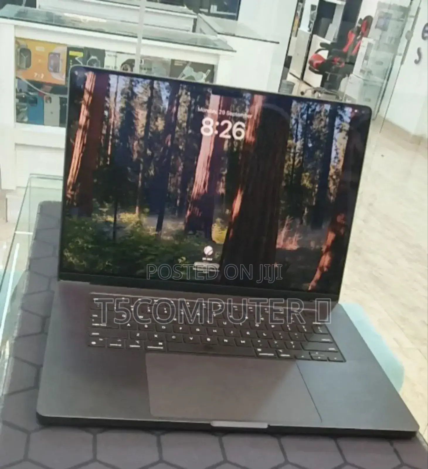 New Apple MacBook Pro 2024 M4 Pro 16-Inch 36GB Apple M4 Max SSD 1T