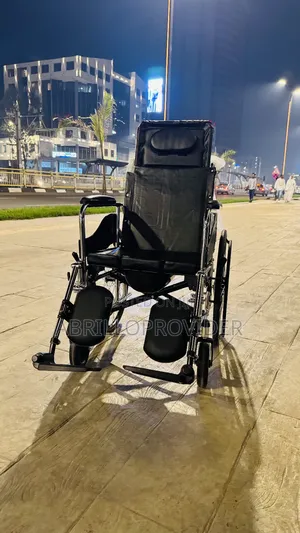 Photo - Multifaetianal Wheelchair水wheelchair廿wheelchair口wheelchair廿wheelchair