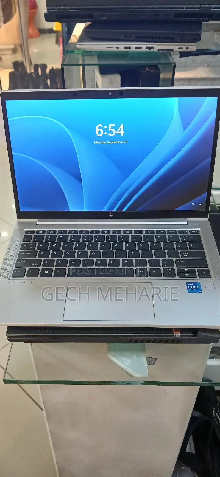 New Laptop HP EliteBook 830 G8 16GB Intel Core I7 SSD 512GB