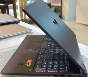 New Laptop HP Victus 16 16GB AMD Ryzen 7 SSD 1T