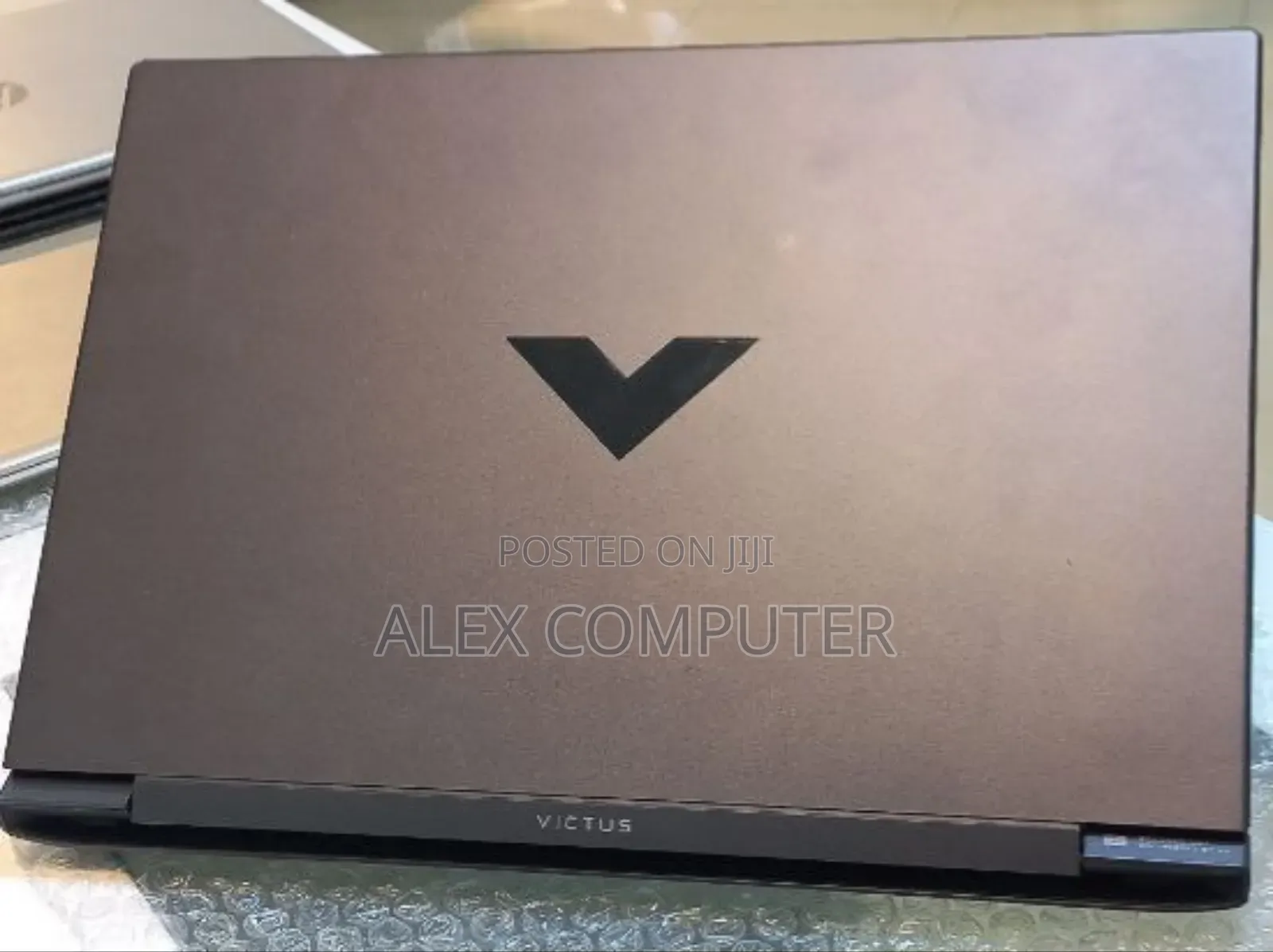 New Laptop HP Victus 16 16GB AMD Ryzen 7 SSD 1T