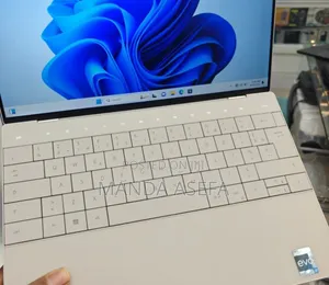 New Laptop Dell XPS 13 32GB Intel Core I7 SSD 1T