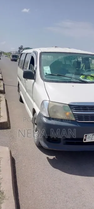 Photo - Toyota HiAce 2008 White