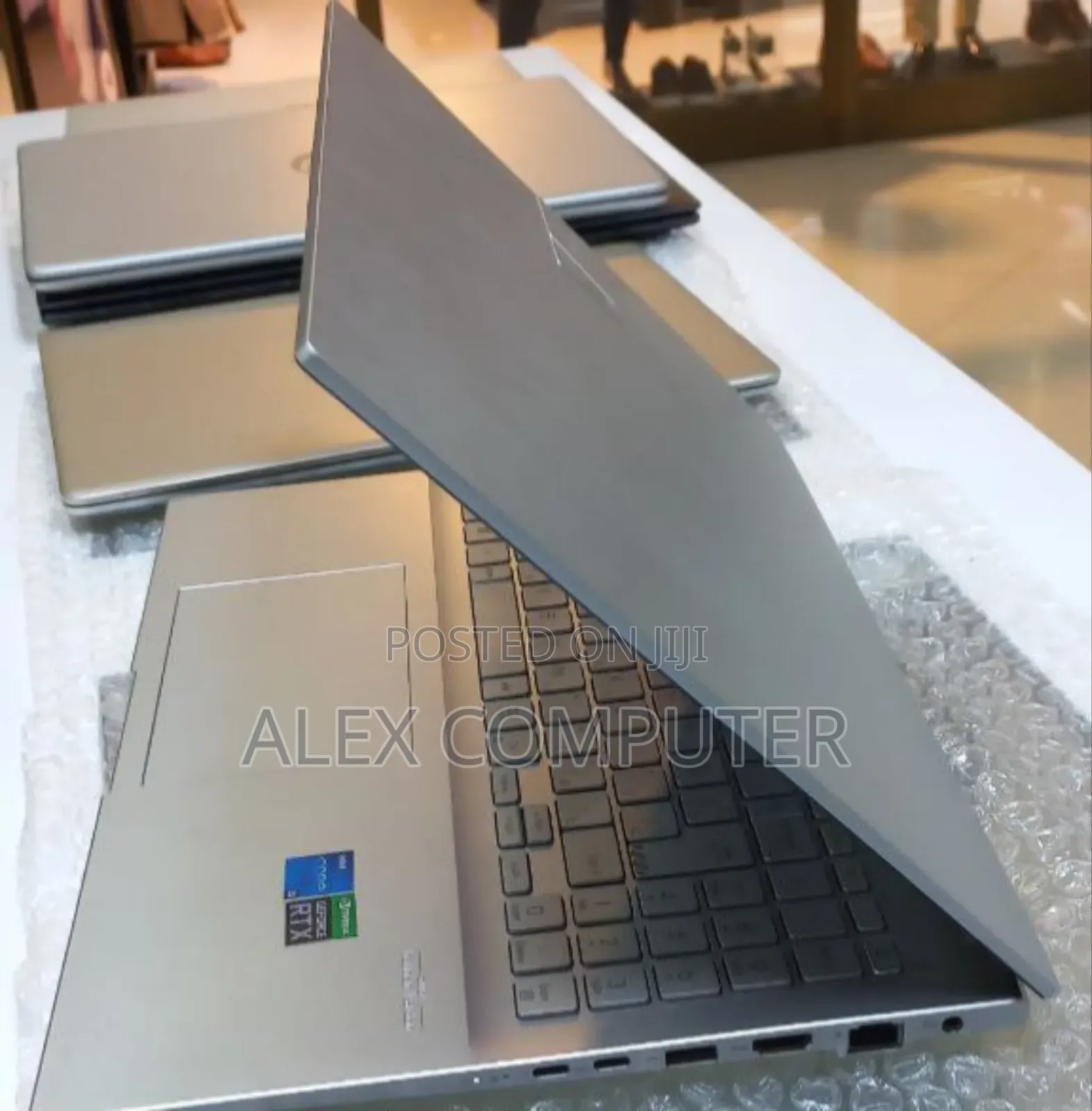 New Laptop Asus VivoBook 15 X505BA 16GB Intel Core I5 SSD 512GB