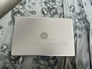 Photo - Laptop HP Stream Notebook 8GB Intel Core I5 HDD+SSD 256GB