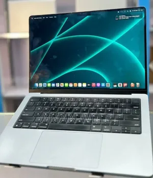 New Laptop Apple MacBook Pro M1 32GB Apple M1 Pro SSD 1T